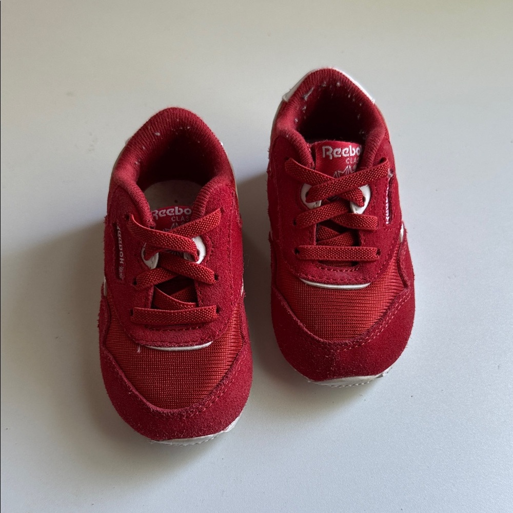 Reebok Kids Sneakers in Bold Red